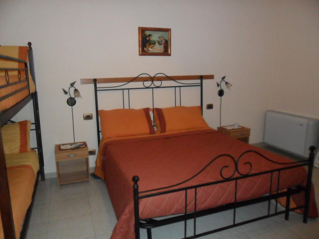 Villa Jolanda & Carmelo Agrigento Oda fotoğraf